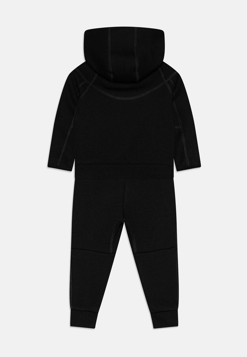 NIKE Tuta sportiva Tech Fleece NIKE da BAMBINO - Black